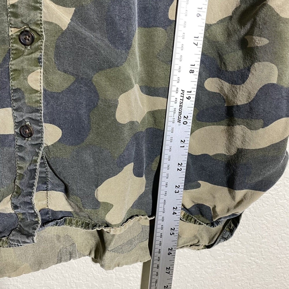 C & C California Womens Shirt Size XS Camo Button Front Short Sleeve - Picture 5 of 7